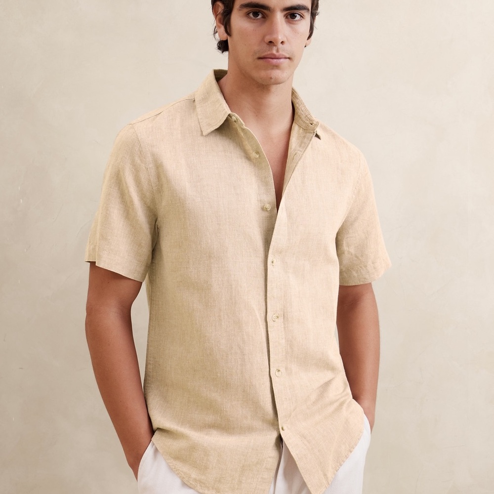 Banana Republic Men’s Linen shirt